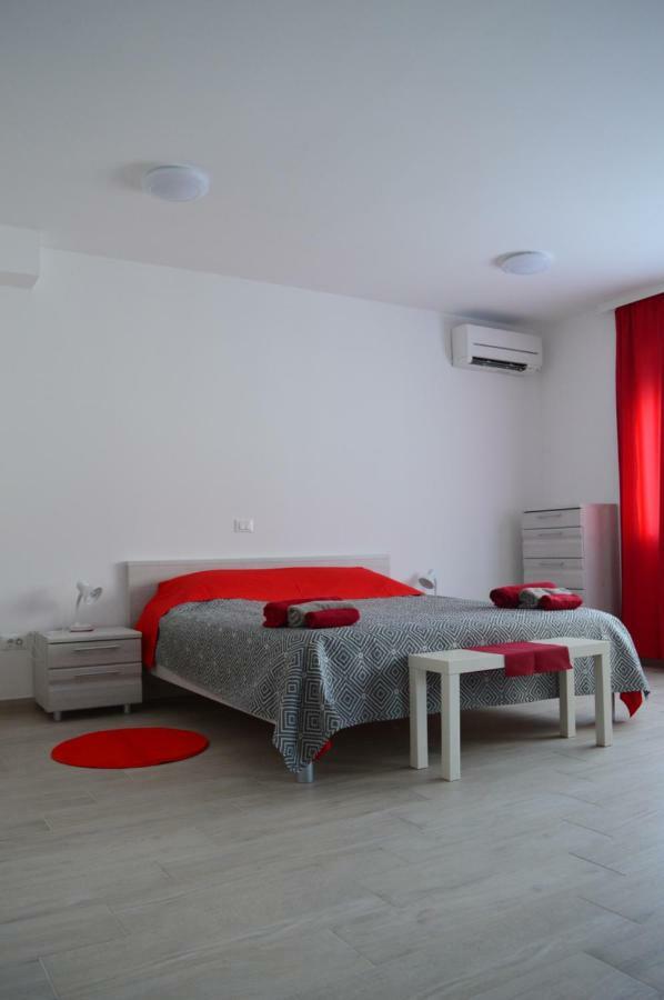 Margherita'S Room Ρόβινι Εξωτερικό φωτογραφία